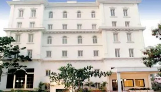 The Avenue Center Hotel Kochi