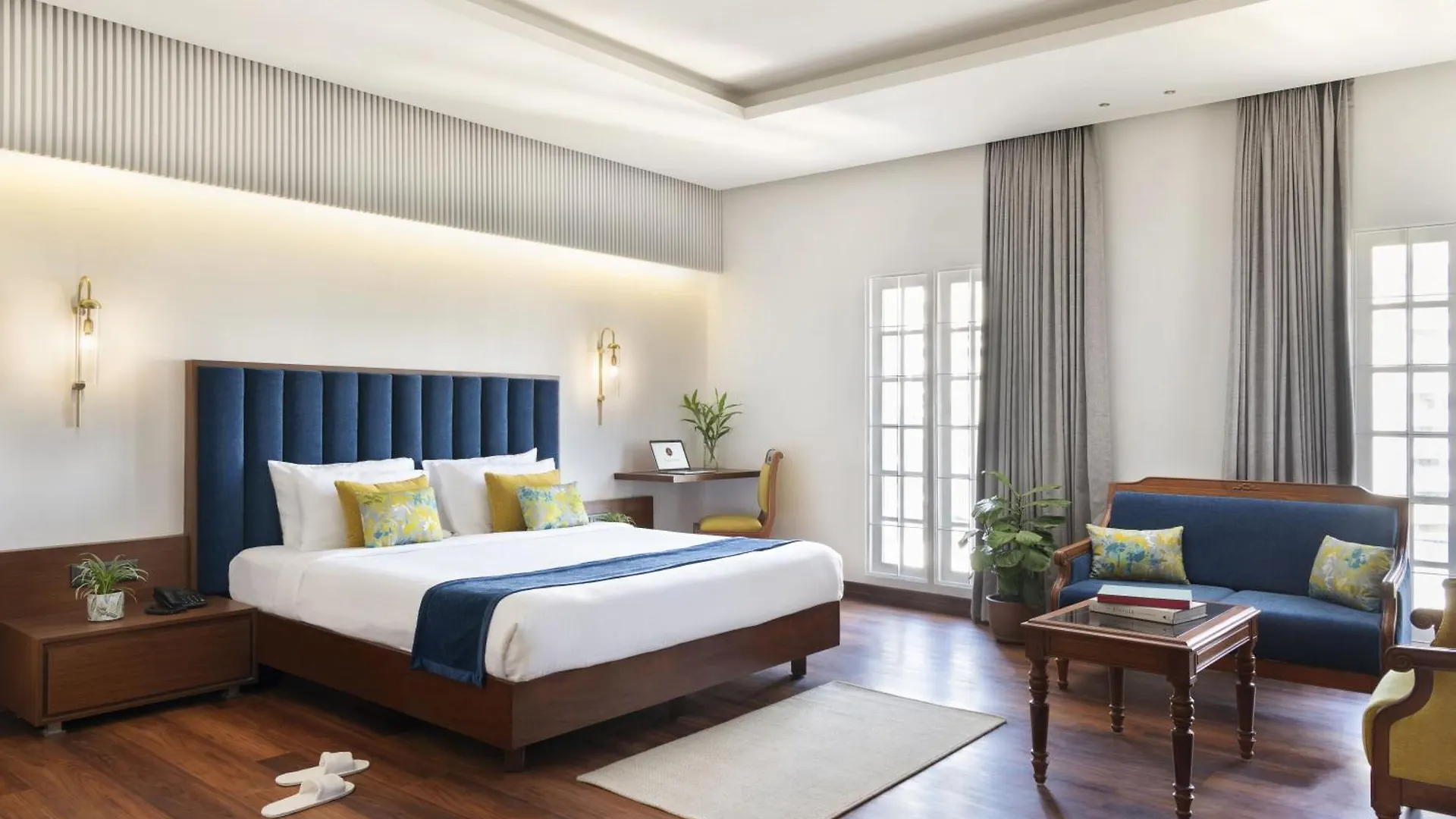 The Avenue Center Hotel Kochi
