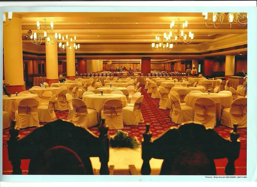 The Avenue Center Hotel Kochi Indie