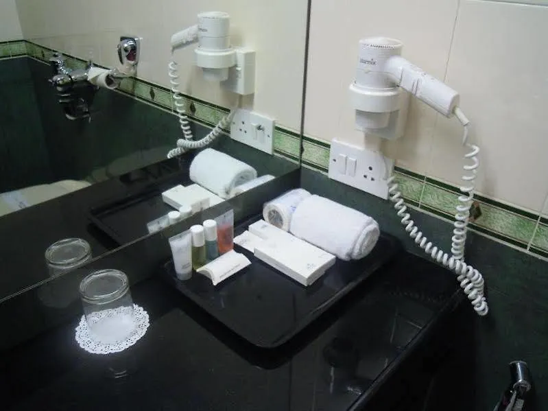The Avenue Center Hotel Kochi