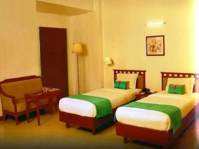 The Avenue Center Hotel Kochi Indie