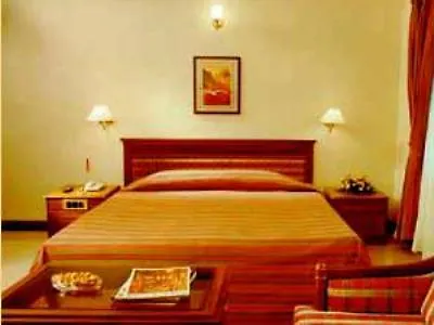 The Avenue Center Hotel Kochi
