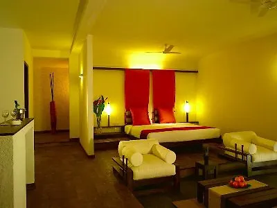 The Avenue Center Hotel Kochi